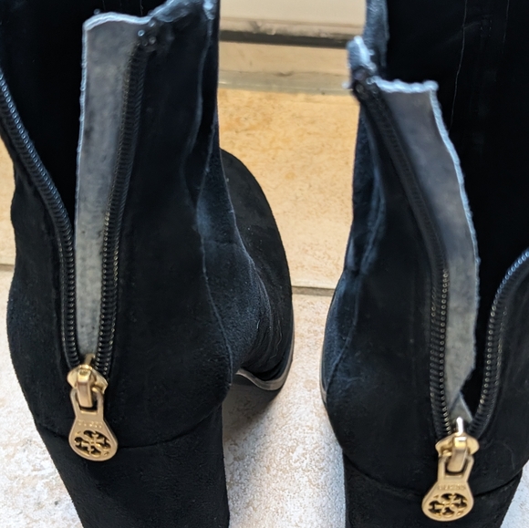 Guess 9.5M ankle booties - Picture 3 of 6